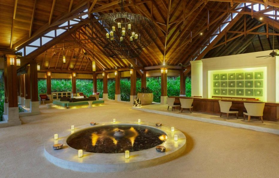 Dusit Thani Maldives – Mudhdhoo Island, Baa Atoll