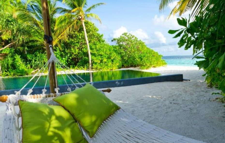 Dusit Thani Maldives – Mudhdhoo Island, Baa Atoll