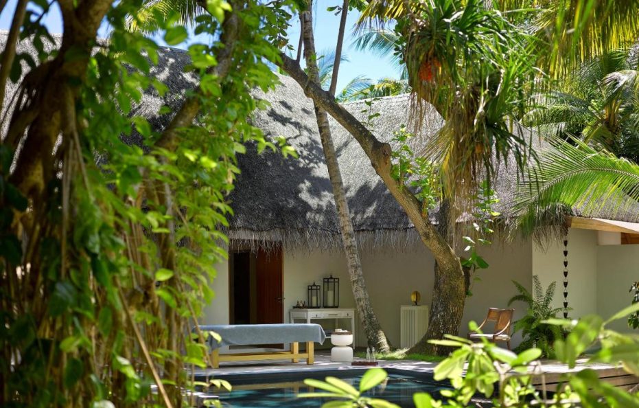 Dusit Thani Maldives – Mudhdhoo Island, Baa Atoll