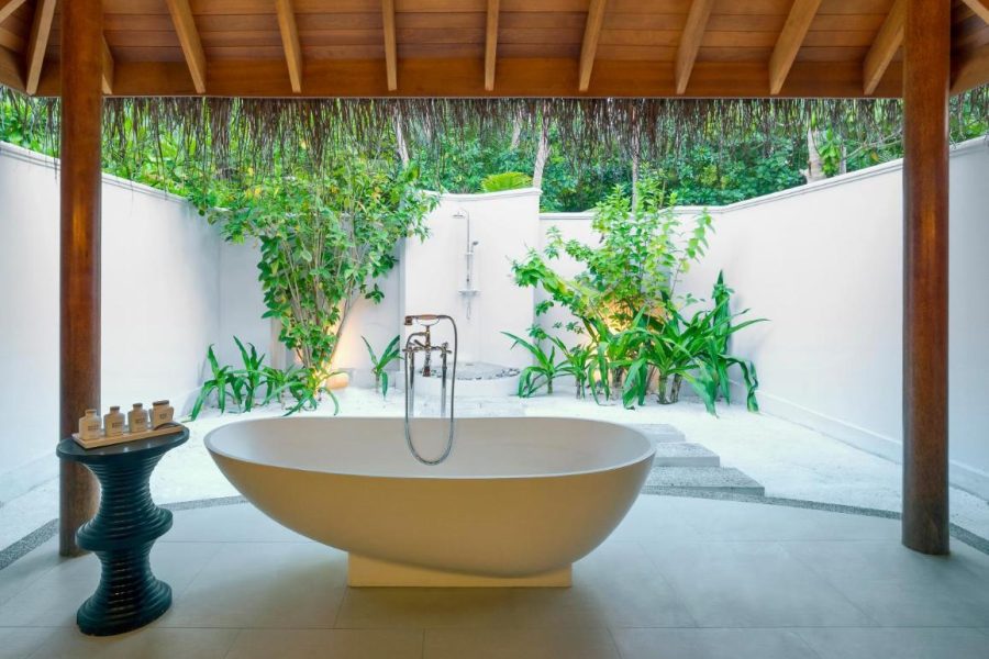 Dusit Thani Maldives - Mudhdhoo Island, Baa Atoll - Photo 166