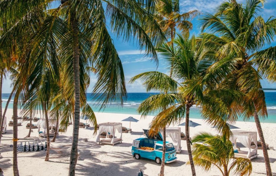 Finolhu, A Seaside Collection Resort, a Member of Design Hotels