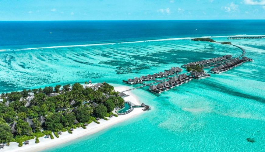 Four Seasons Resort Maldives at Kuda Huraa - Photo 1