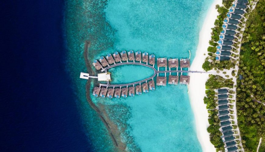 Furaveri Maldives - COMPLIMENTARY ROUND-TRIP SEAPLANE TRANSFER FOR TWO FOR A MINIMUM OF 5 NIGHTS OR MORE FOR STAYS 1ST MAY 2026 TO OCTOBER 31ST 2026 - Photo 1