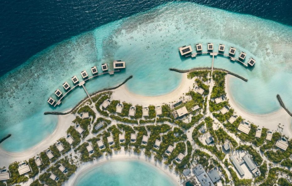 Patina Maldives, Fari Islands
