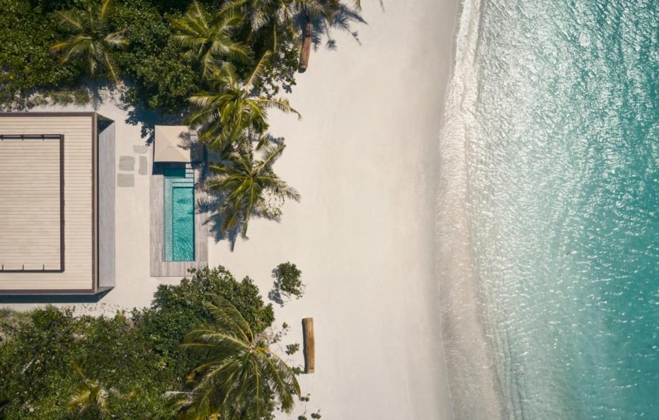 Patina Maldives, Fari Islands