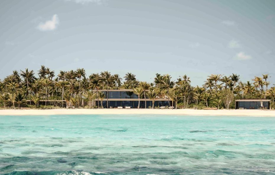 Patina Maldives, Fari Islands