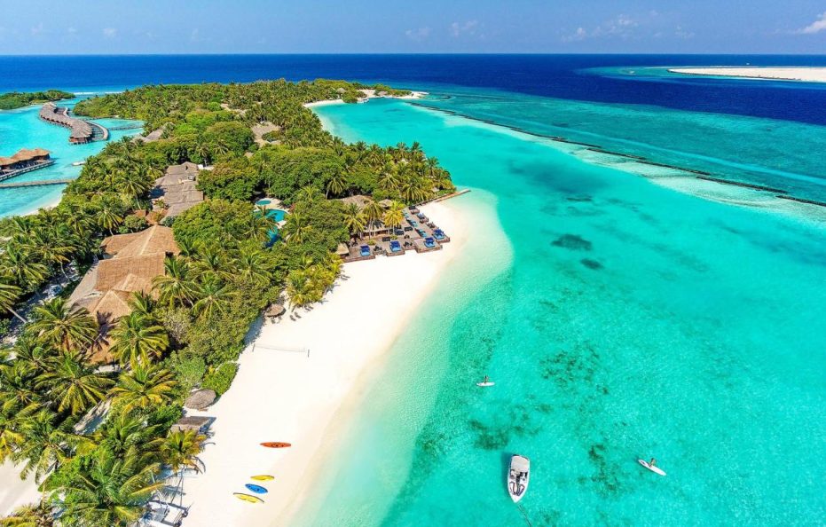 Sheraton Maldives Full Moon Resort & Spa