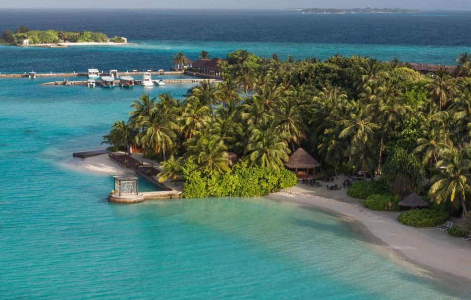 Sheraton Maldives Full Moon Resort & Spa