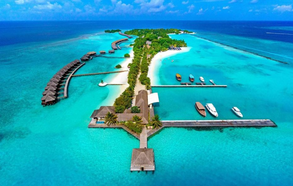 Sheraton Maldives Full Moon Resort & Spa