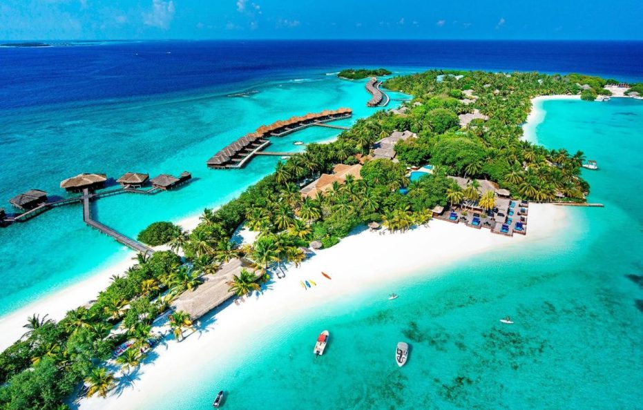 Sheraton Maldives Full Moon Resort & Spa