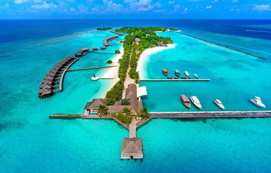 Sheraton Maldives Full Moon Resort & Spa