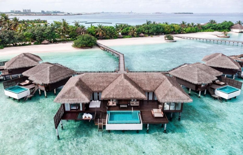 Sheraton Maldives Full Moon Resort & Spa