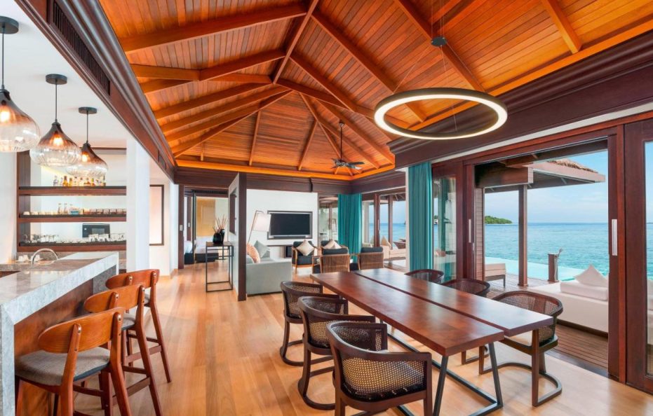 Sheraton Maldives Full Moon Resort & Spa