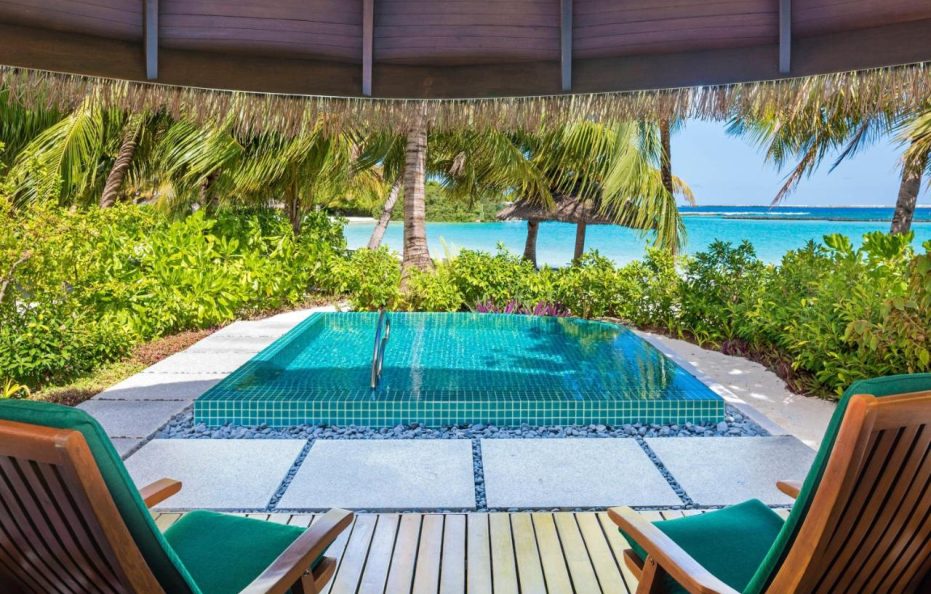 Sheraton Maldives Full Moon Resort & Spa