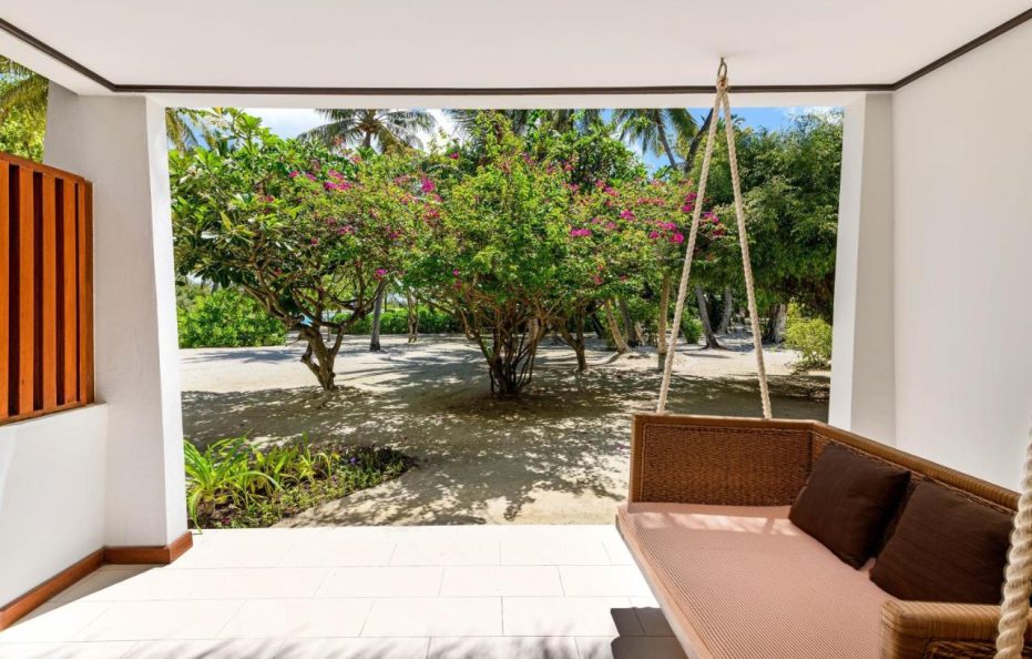Sheraton Maldives Full Moon Resort & Spa