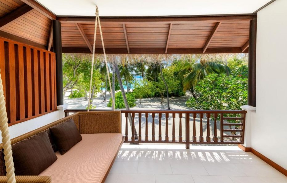 Sheraton Maldives Full Moon Resort & Spa