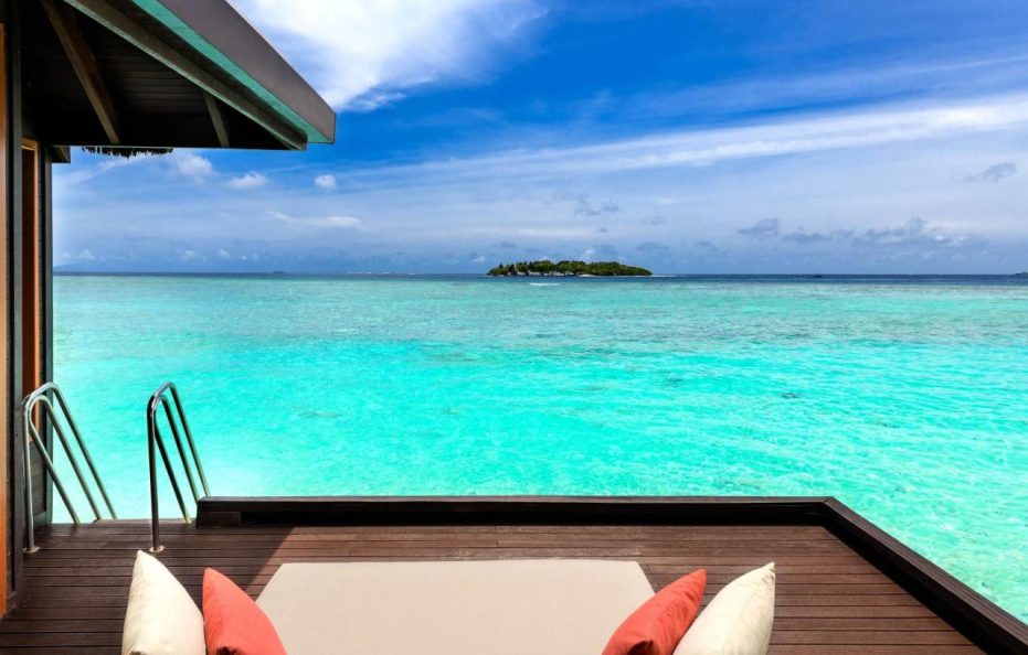 Sheraton Maldives Full Moon Resort & Spa