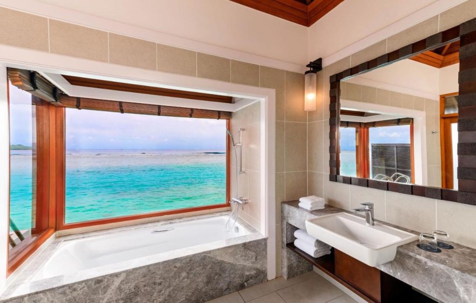 Sheraton Maldives Full Moon Resort & Spa