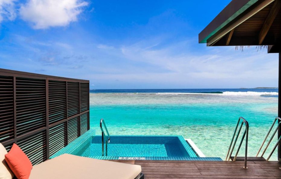 Sheraton Maldives Full Moon Resort & Spa