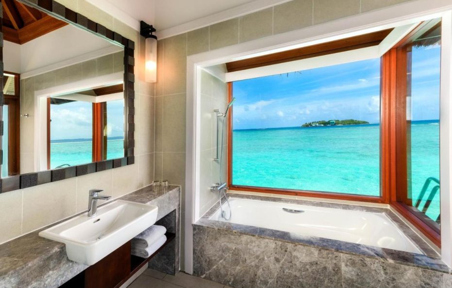 Sheraton Maldives Full Moon Resort & Spa