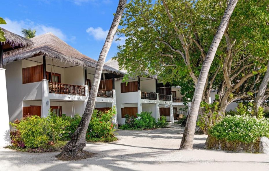 Sheraton Maldives Full Moon Resort & Spa