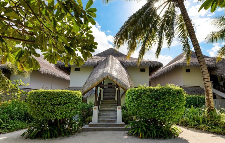 Sheraton Maldives Full Moon Resort & Spa
