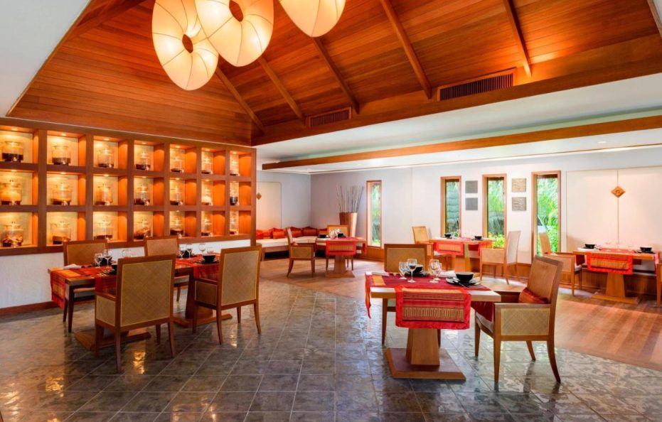 Sheraton Maldives Full Moon Resort & Spa