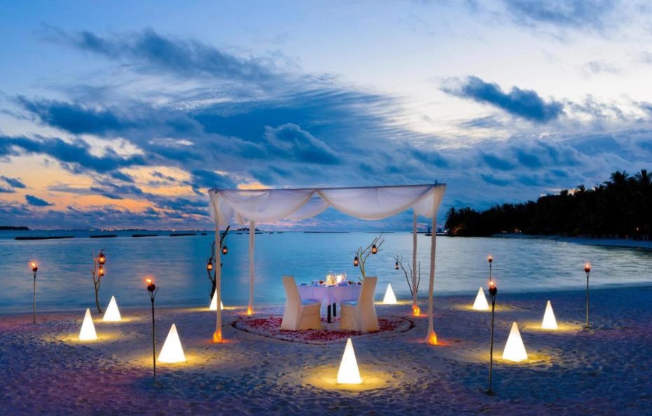 Sheraton Maldives Full Moon Resort & Spa