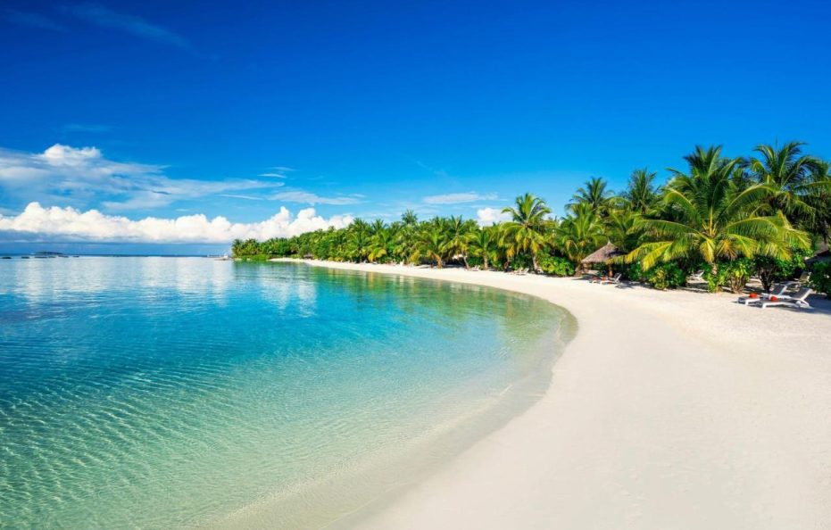 Sheraton Maldives Full Moon Resort & Spa