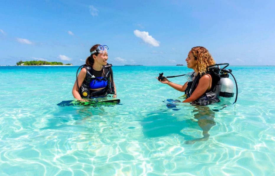 Sheraton Maldives Full Moon Resort & Spa