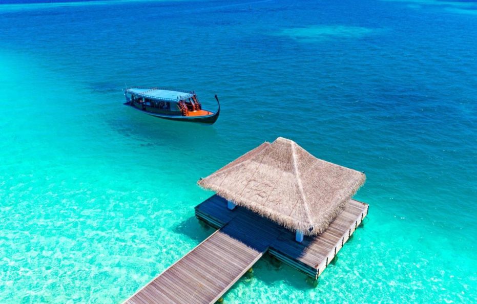 Sheraton Maldives Full Moon Resort & Spa