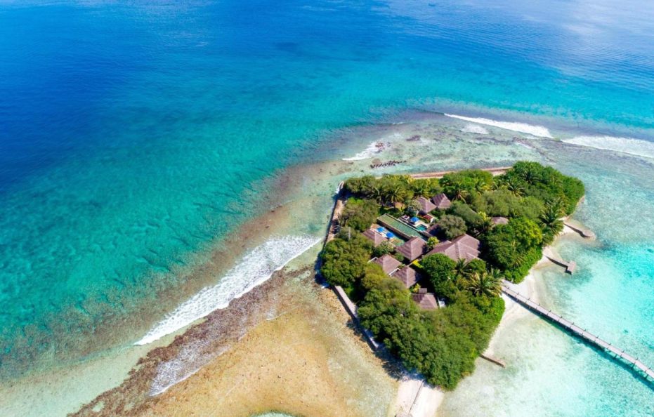 Sheraton Maldives Full Moon Resort & Spa