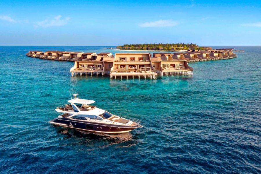The St. Regis Maldives Vommuli Resort - Photo 1
