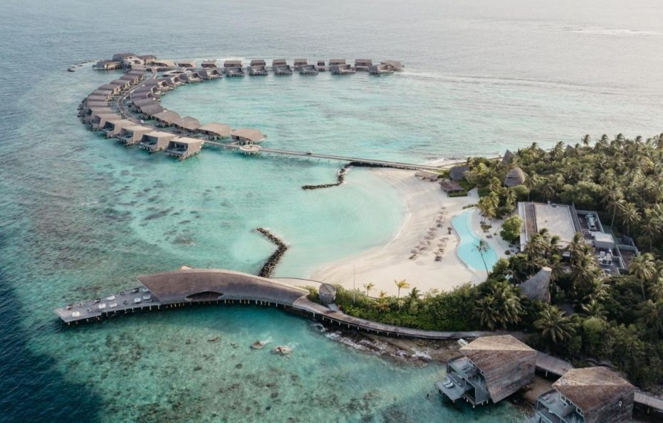 The St. Regis Maldives Vommuli Resort