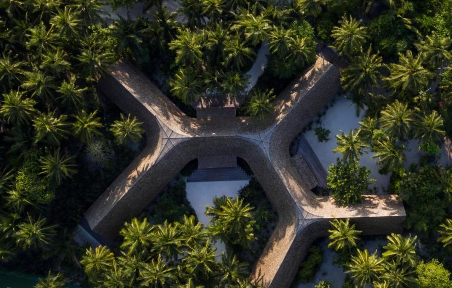 The St. Regis Maldives Vommuli Resort