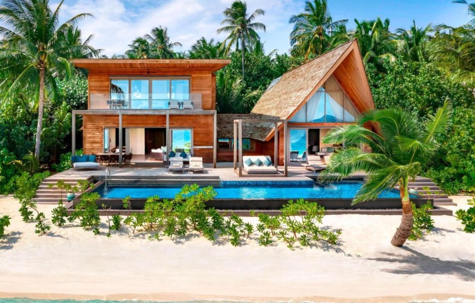 The St. Regis Maldives Vommuli Resort