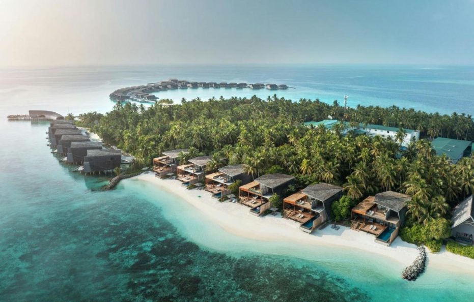 The St. Regis Maldives Vommuli Resort