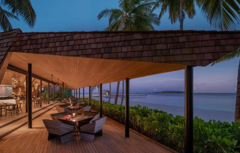 The St. Regis Maldives Vommuli Resort