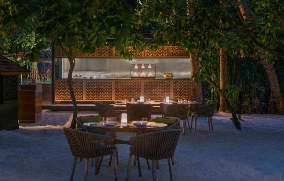 The St. Regis Maldives Vommuli Resort
