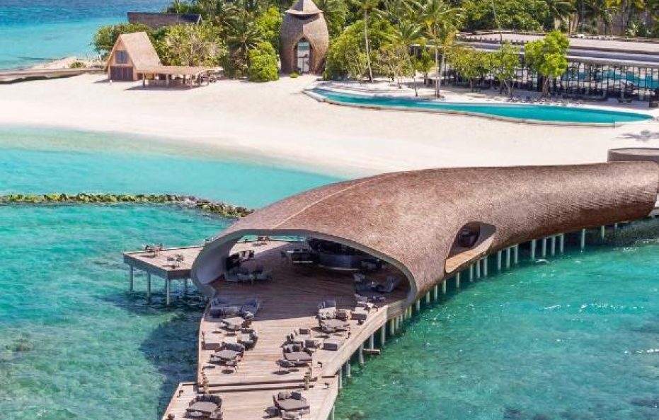 The St. Regis Maldives Vommuli Resort