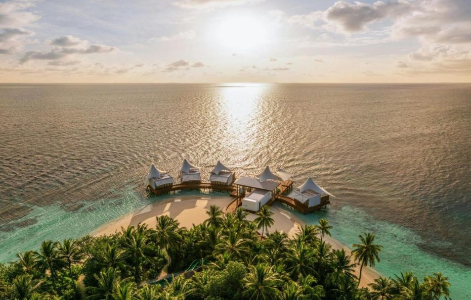 W Maldives