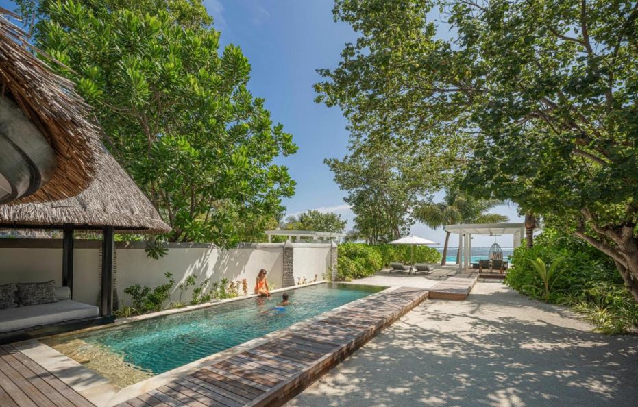 Sunrise Family Beach Villa Pool King – Room Rate inclusive of breakfast for 4 adults – Four Seasons Resort Maldives at Kuda Huraa