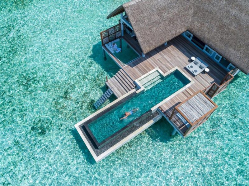 Sunrise Family Water Villa with Pool – Room Rate inclusive of breakfast for 4 adults – Four Seasons Resort Maldives at Landaa Giraavaru