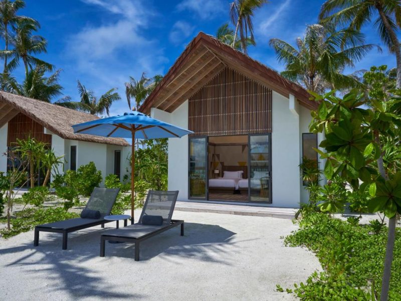 Gold Beach Villa – Twin Bed – Hard Rock Hotel Maldives