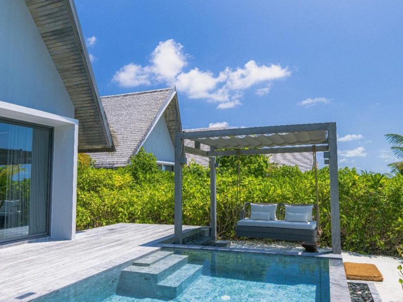 Sunset Serene Pool Villa – Madifushi Private Island