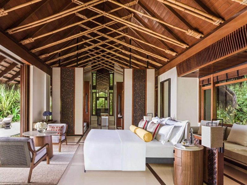 Beach Villa Queen Pool – One&Only Reethi Rah Maldives