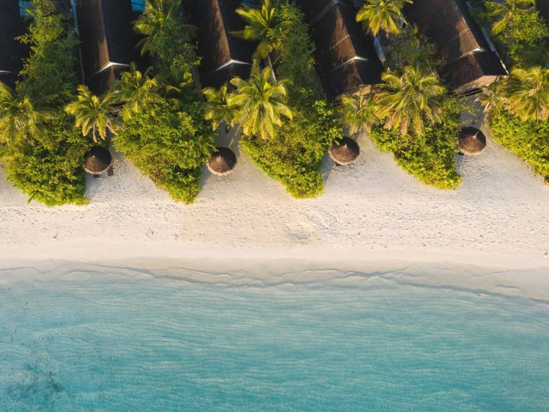 Private Beach Villa – OZEN Life Maadhoo