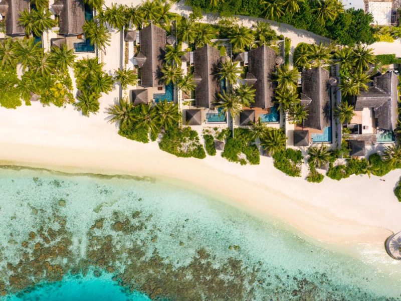 Beach Villa Sunrise with Private Pool – OZEN Reserve Bolifushi