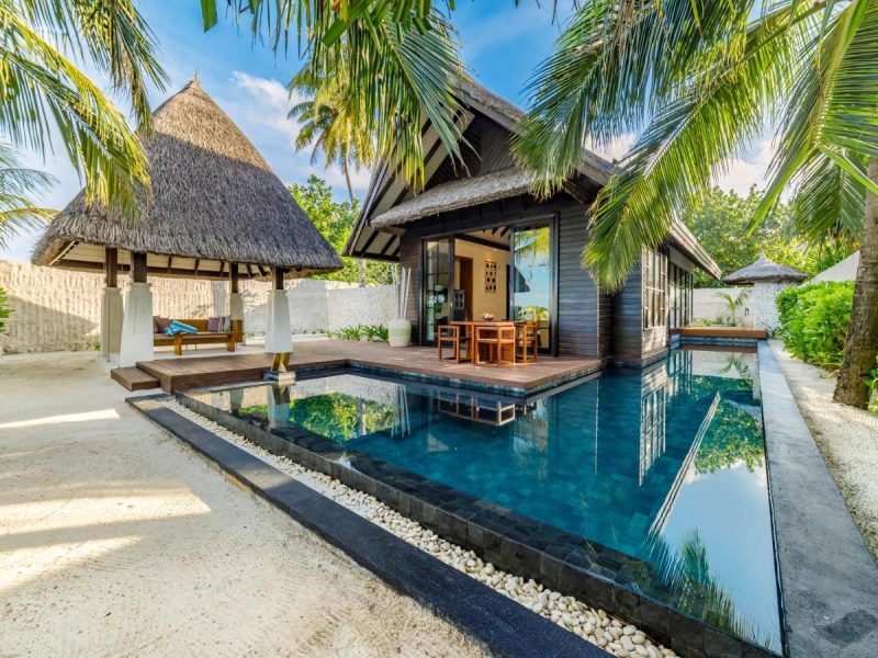 Beach Villa Sunset with Private Pool – OZEN Reserve Bolifushi