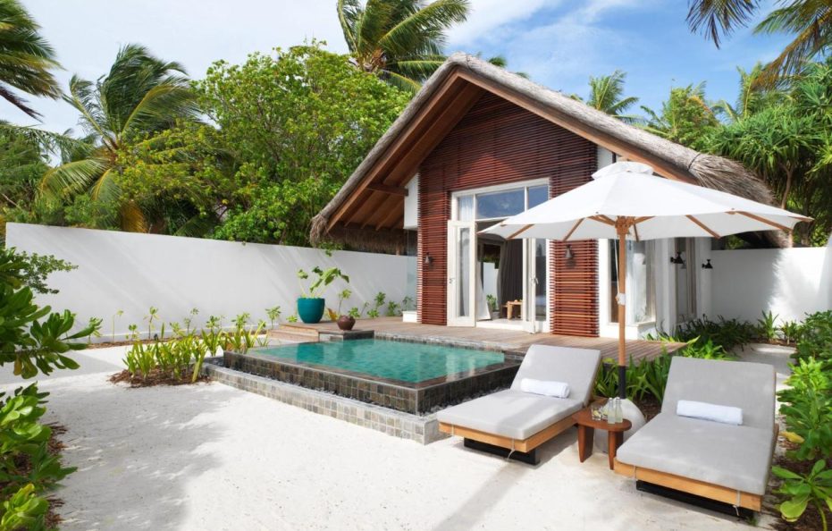 Sunset Beach Villa With Pool – Sirru Fen Fushi Private Lagoon Resort